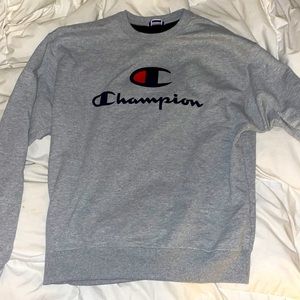 Champion L sweater gray